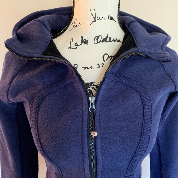 *SOLD* Lululemon Scuba Hoodie Jacket Heather Denim - Picture 3 of 8